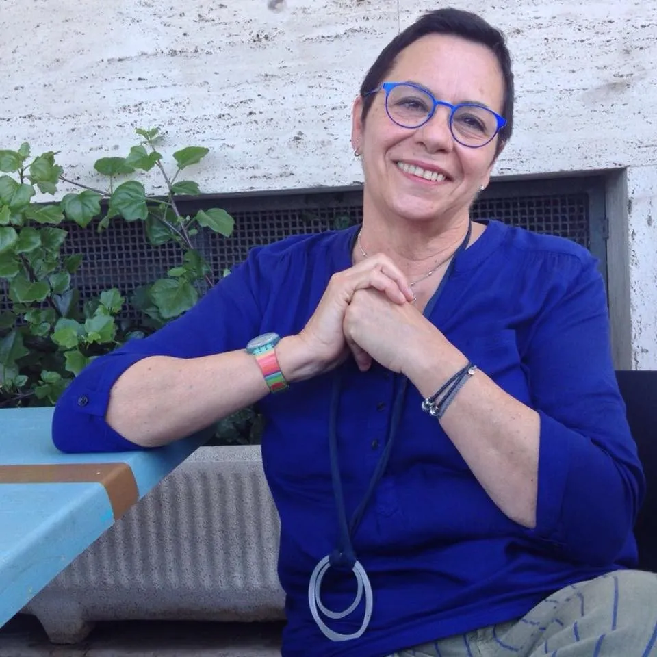Rosy Paparella insegnante formatrice attivista diritti donne bambinə