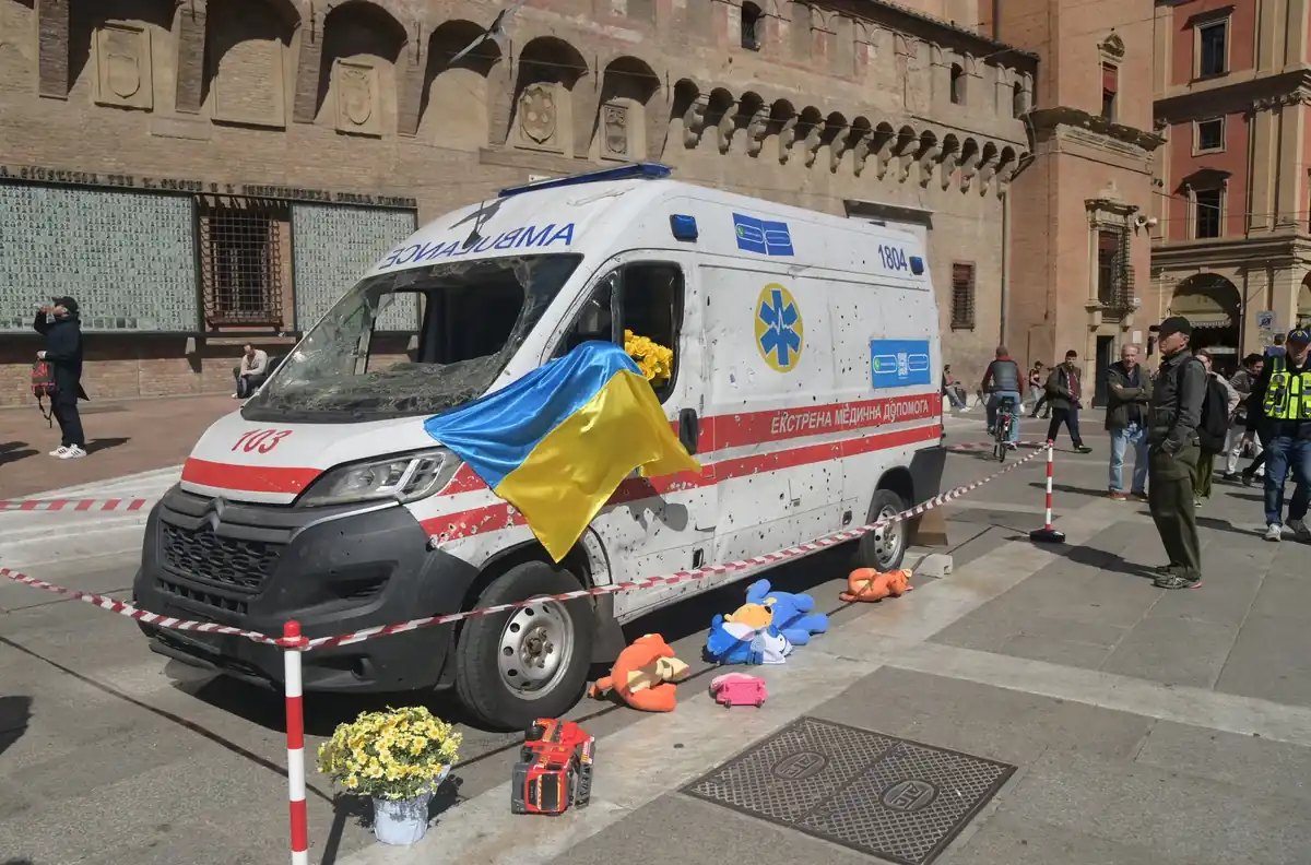 Da lunedì 5 a mercoledì 7 Agosto 2024 dalle 16:00 alle 22:00, l’associazione Uniti per l'Ucraina Aps – Ets organizza un evento di raccolta fondi per l’acquisto di nuove ambulanze e di raccolta farmaci e materiali di medicazione per l’Ucraina, nel Parco 2 Giugno a Bari.